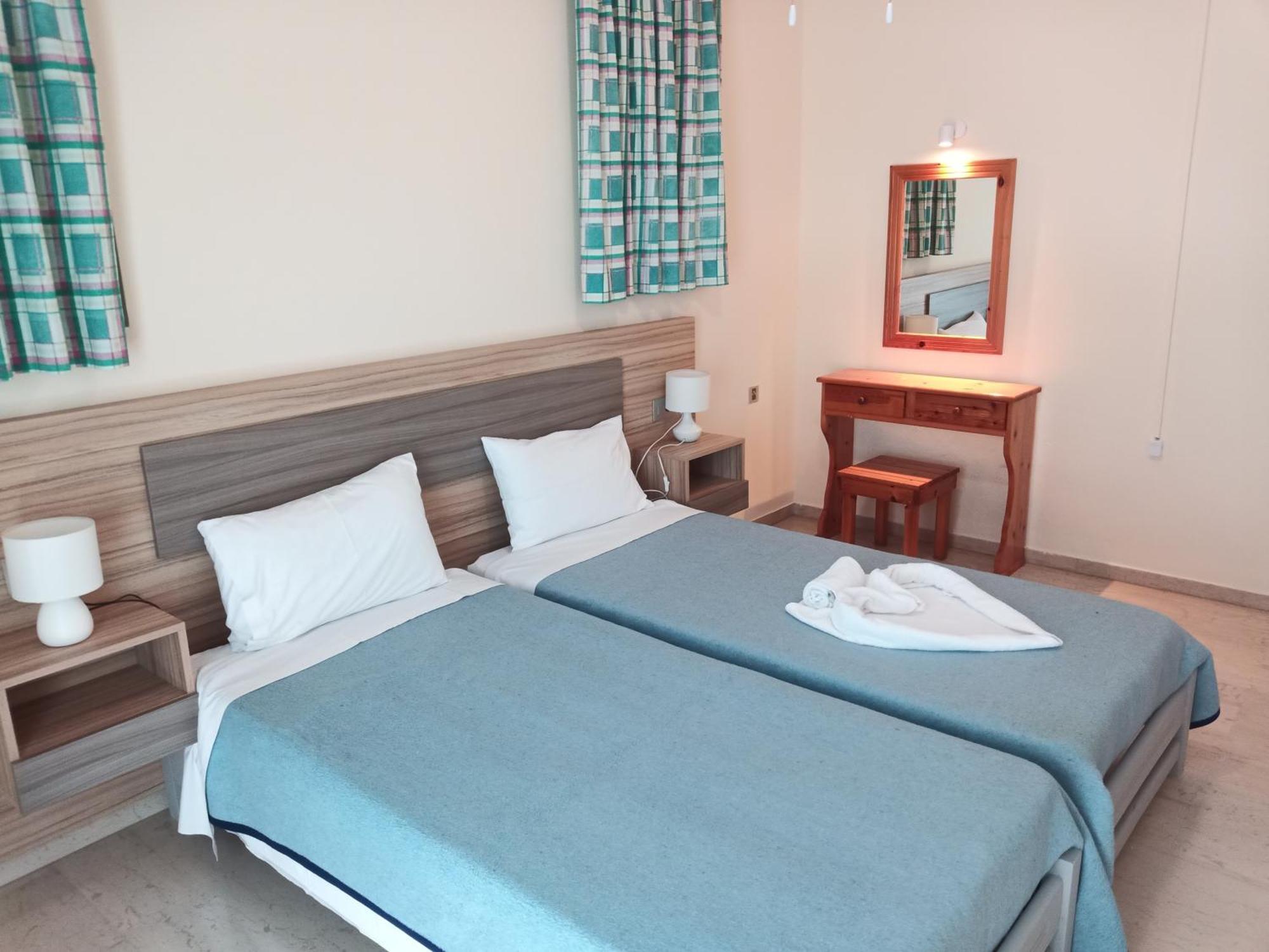 Panagiotis I & II Stds And Apts Tsilivi  Bagian luar foto
